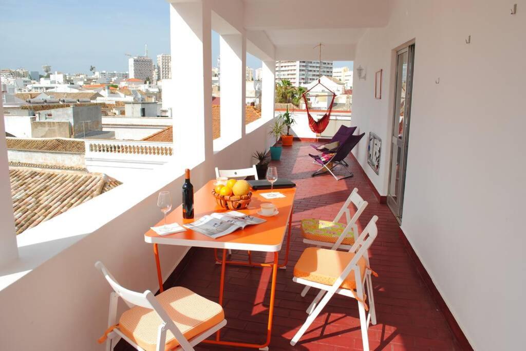 Marine Freestyler Glorious Terrace Apartment Faro Bagian luar foto
