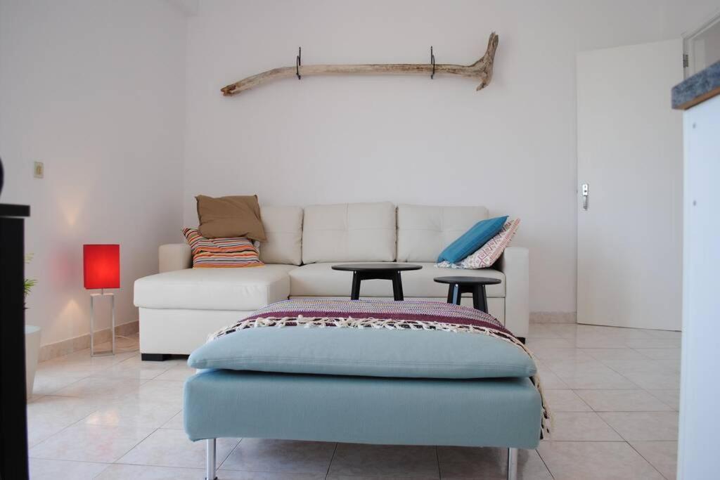 Marine Freestyler Glorious Terrace Apartment Faro Bagian luar foto